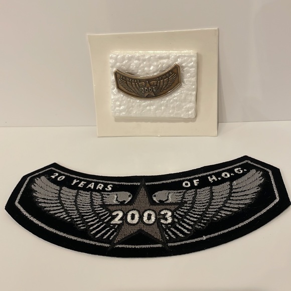 2003 Harley Davidson HOG Jacket Vest Wings Patch and Pin Badge - Picture 4 of 6